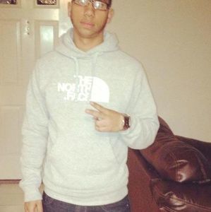 Meet your Posher, Rafael